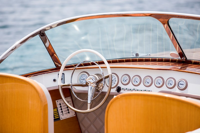 Best Jupiter yacht detailing in FL near 33469